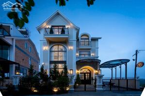 BÁN CĂN BIỆT THỰ CHÂU ÂU KQH VIỆN NGHIÊN CỨU HẠT NHÂN VIEW RỪNG THÔNG