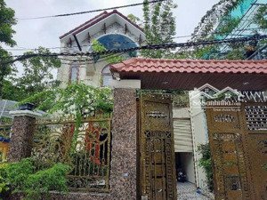 cặp nhà song sinh tân chánh hiệp, q12 - ô tô vào nhà - full nội thất