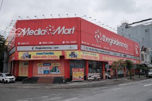 mặt bằng góc siêu vip 2 mặt tiền tại khu vực bến xe trung tâm thành phố đà nẵng