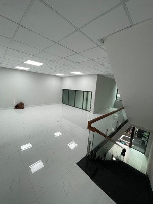 siêu phẩm ! mtkd 164 đồng văn cống chỉ 35 tỉ 1 hầm 5 tầng nổi hoàn công