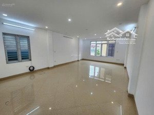 cho thuê văn phòng 59 hoàng cầu, đống đa. dt 35m2, cửa thoáng, thang máy, giá 7.5tr/th