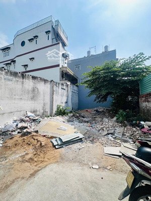 ngang 8m, nở hậu 10m bán đất hxh ngay tam giác vàng kha vạn cân - vành đai 2 - phạm văn đồng phù hợ