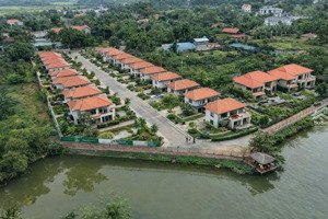 rẻ hơn thị trường 5 giá. chủ cần tiền bán gấp mảnh đất 100m2 ngay gần đh quốc gia, fpt ga metro