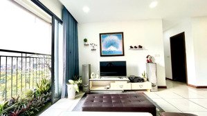 chính chủ bán căn góc 3pn3wc, 130m2 view tuyệt đẹp hồ điều hòa, công viên - n03t3a ngoại giao đoàn