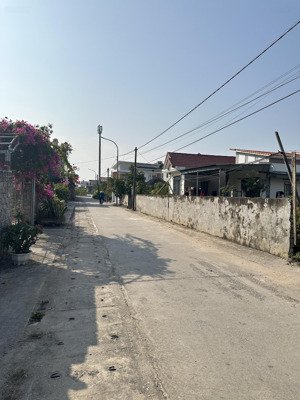 nhanh gọn lẹ e bán ốp đấy nằm trong lõi dự án vinhomes hạ long xanh hoàng tân