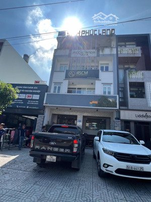 vị trí vàng! bán mặt tiền nguyễn hoàng, gần song hành - 10x20m, hđt 80 tr/th, 4 tầng - 55 tỷ