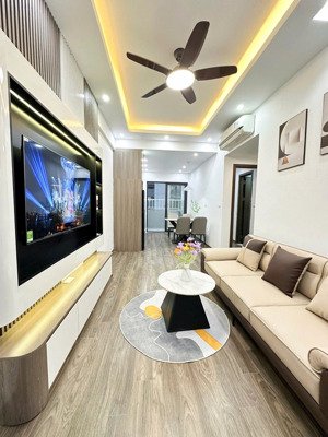 bán căn hộ vp5 linh đàm 62m view thoáng sổ đỏ chính chủ