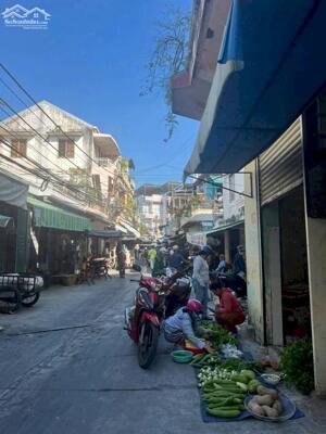 Cần bán nhà ngay trung tâm chợ Đồng Nai, Phước Hải, thành phố Nha Trang, Khánh Hòa