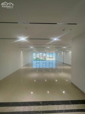CHO THUÊ VĂN PHÒNG MẶT PHỐ LẠC TRUNG - GIÁ CỰC TỐT Diện tích: 105m² | Giá thuê: 11 triệu/tháng