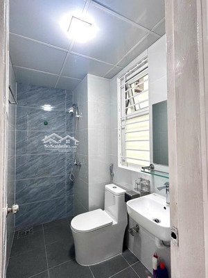 chính chủ bán căn hộ 2 phòng ngủ 2 vệ sinh