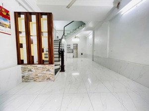 bán nhà liên ninh dân xây 45m2 3 tầng giá 5,5tỷ