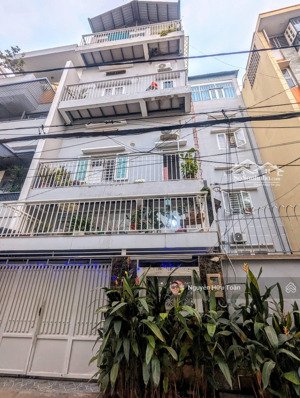 chdv 10x16m doanh thu 1,4 tỷ/năm. gần lottee nguyễn văn lượng - chỉ 20t.