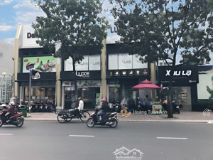 bán gấp! nhà mặt tiền lý chính thắng, quận 3 (12 x 30m) hđt 225 tr/tháng