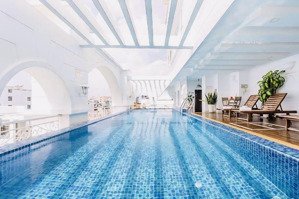 khách sạn 4 sao - nguyễn văn trỗi vào, dt 15x20m, 9 tầng, giữa lòng sài gòn, quận 1, 1 đời chủ xây