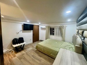 xuất cảnh bán gấp - bán nhà phạm văn hai 85m² 6 tầng - 24 tỷ