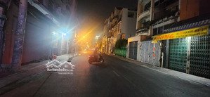 mặt tiền đường khu cách mạng tháng 8 - 80m2 - 5 tầng - kinh doanh văn phòng - chỉ 12.x tỷ