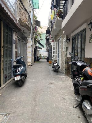 hiếm - lê văn sỹ, nhà mới 2 tầng 2pn 2wc 24m2 full nội thất chỉ 3,5 tỷ ( nhanh mới kịp )