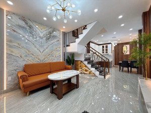 nhà xe hơi đỗ cửa quận 6, tân hoà đông, hẻm 6m, 3 tầng, 4x10m, nhỉnh 6 tỷ