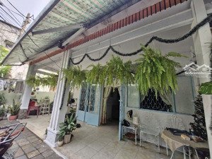 chính chủ - nhà mặt tiền kinh doanh đường 275 - tiện đầu tư căn hộ dịch vụ - thiện chí thương lượng