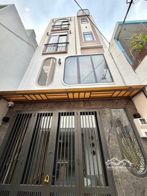 siêu phẩm- 4 tầng- dt 27m2 - lê văn duyệt-bình thạnh