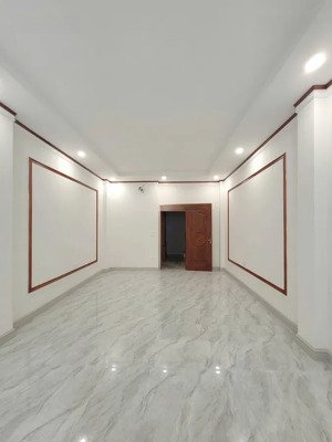 bán nhà mặt phố nguyễn bá khoản, giao phố vũ phạm hàm và lưu quang vũ, 88m2 giá 43.9 tỷ, kinh doanh