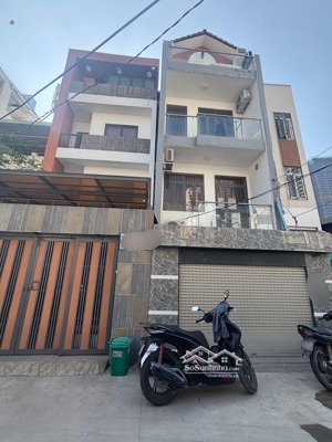 bán nhà q7 phú mỹ hưng - hxh ngang khủng 4.2m-nhỉnh 7 tỷ 3 tầng