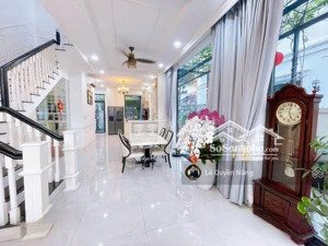 cần bán nhà lakeview city view sông, diện tích 7x20m giá chỉ 23,7 tỷ. lh 