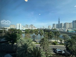 hiếm|| mua ngay căn 2pn vinhomes bason sẵn sổ hồng - view trực diện sông & landmark 81 không chắn