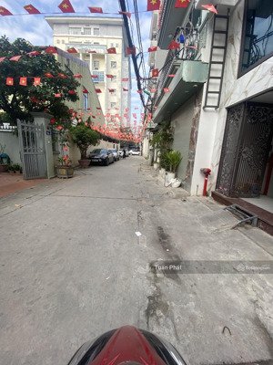 bán nhà phân lô , ô tô tránh , đường tây thăng long - cạnh hvcs - 42m2 - 5 tầng - lh 