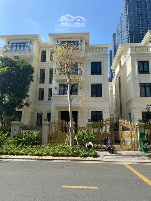 siêu vip | biệt thự giảm 50 tỷ | victory ba son quận 1 | 225m² | giá 200 tỷ | thuê 600 tr