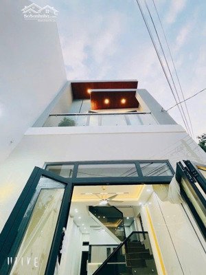 nhà xây mới hiện đại trảng dài sổ riêng đã hoàn công 2ty680 . gần gx thái an .