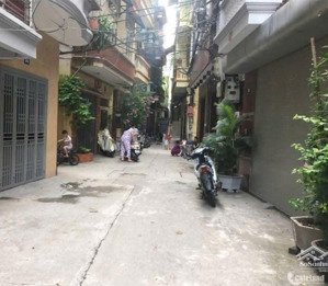 nhà thanh trì 4 tầng giá 5,35 tỷ