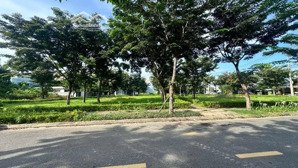 cc bán lô đất fpt gần nam kỳ khởi nghĩa giá tốt nhất thị trường. diện tích 90 m2. giá 5.5 tỷ