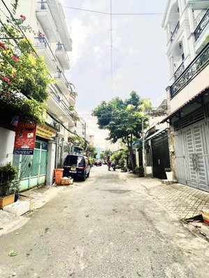 nhà 5 tầng hẻm nhựa 7m vườn lài, dt 67m2 (4.5x15m) 6pn cho thuê chdv. nhỉnh 9 tỷ