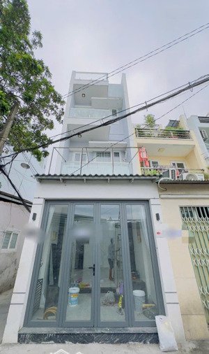 nhà mới 50m2 2lầu st 4pn 3wc hxh kinh doanh đường số 8 p11