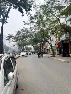 BÁN TÒA NHÀ CHDV ĐƯỜNG NGUYỄN LÂN. 7 TẦNG. THANG MÁY. 16 PHÒNG.