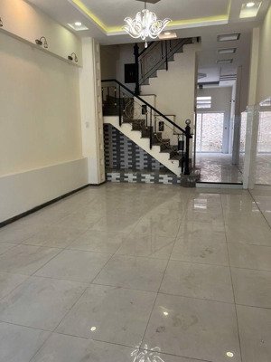 bán nhà hxh 1/ quang trung thống nhất 4 tầng ở ngay 7.8 tỷ