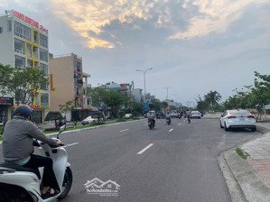 chính chủ gửi bán mặt tiền nguyễn tất thành view biển phía sau kiệt 5m