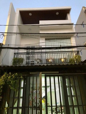 đường nhựa xe tải né thông sát mặt tiền gò xoài lô tư 2 tầng 4m13m hơn 5 ty