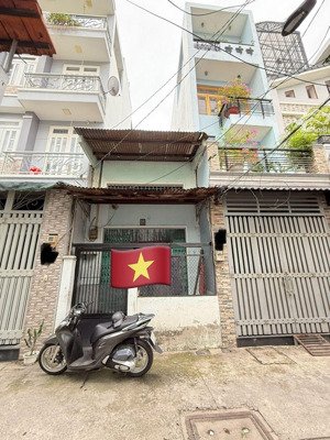 bán nhà 57m, hẻm thắng 5m thông, bùi thế mỹ, tân bình, chỉ 5 tỷ 5 còn tl