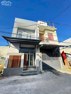 NHÀ 2 TẦNG HẺM Ô TÔ 5M, VĨNH HÒA, BẮC NHA TRANG, GIÁ CHỈ 4,8 TỶ