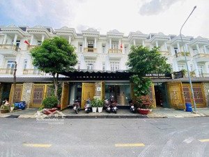 nhà hdc hoàng hùng, gần go dĩ an phường đông hòa tp hcm; nhà 2 lầu, sân xe hơi; giá 6.8 tỷ có tl