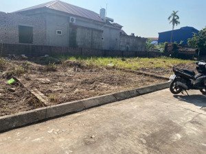 chỉ 9xx triệu - lô đất 70m - cách cổng kcn tràng duệ 3 chỉ 200m