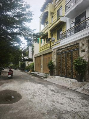 hailongreal: đất 7.6tỷ, dt: 18x12m, 204m2, đường 10m, nguyễn bình, khu ven sông, gần trường đại học