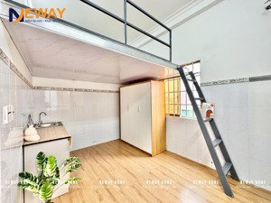 cho thuê duplex mới xây có cửa sổ trời, full tiện ích gần ngã tư bốn xã