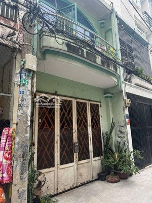 tân bình 2 tầng 6,5 tỷ 48m2 vuông vức.ngay cmt8,trường sa,hoàng sa,hoàng văn thụ,bảy hiền