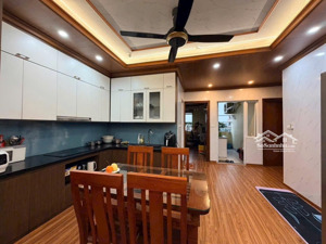 chính chủ tôi bán căn chung cư thạch bàn - full nội thất. dt: 66m2, 2 ngủ, 2vs. giá thương lượng