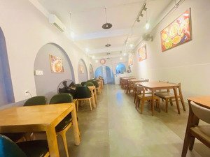 bán nhà 4 tầng 8 phòng khép kín + mặt bằng kinh doanh đường cô giang