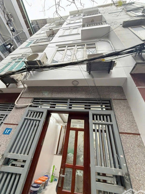 bán nhà phố doãn kế thiện, dt 34m , 5 tầng giá 9,5 tỷ