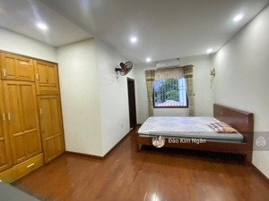 dt đất: 126m2 - nhà 2 tầng kiên cố, mới đẹp khu sơn thuỷ - mt đường 7,5m sát minh mạng - giá 11 tỷ.
